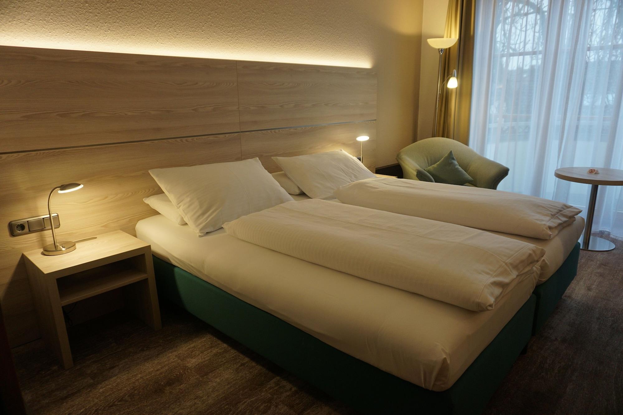 Hotel Kastanienhof Ердінґ Екстер'єр фото