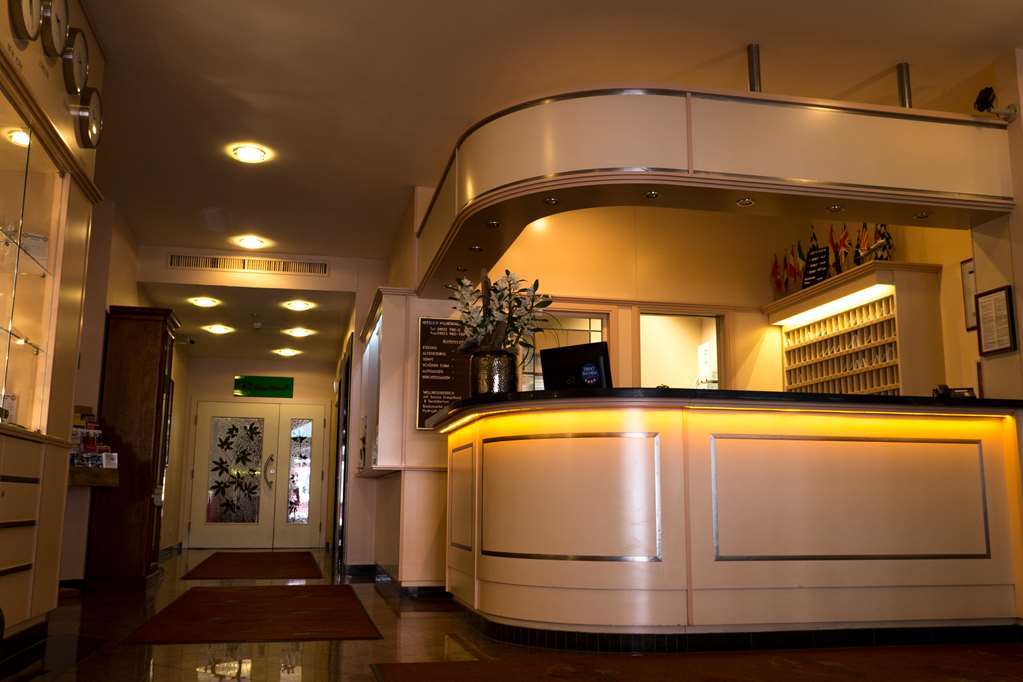 Hotel Kastanienhof Ердінґ Інтер'єр фото
