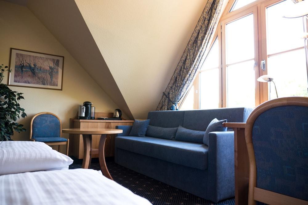 Hotel Kastanienhof Ердінґ Екстер'єр фото